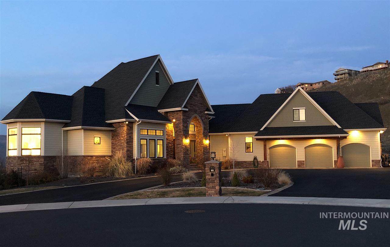 135 Seaport Court - Photo 1