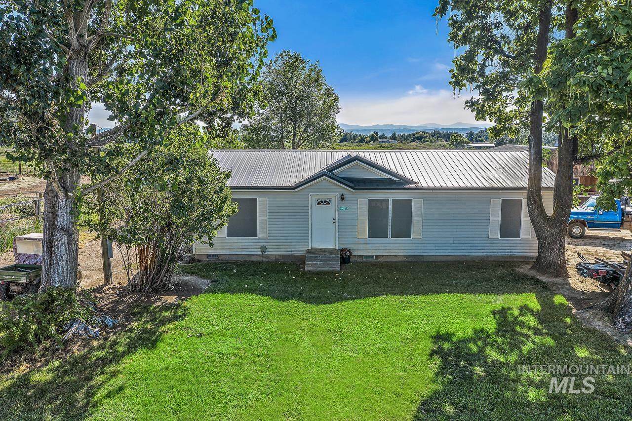 2210 Toms Cabin Rd - Photo 1