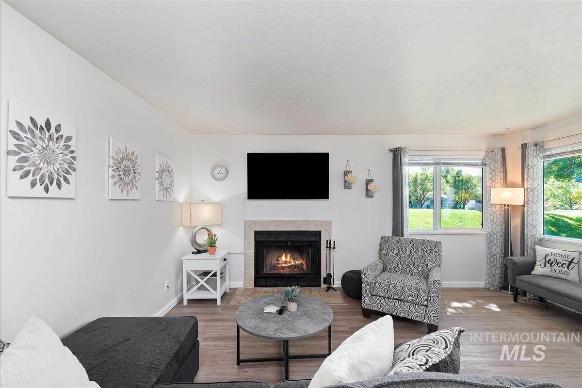 439 Chester Lane - Photo 1