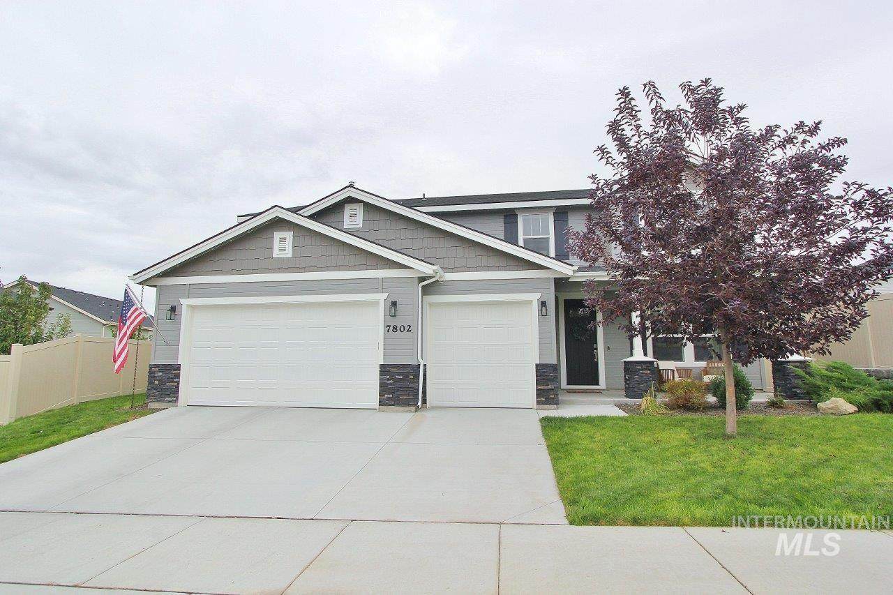 7802 S Dewberry Ave. - Photo 1
