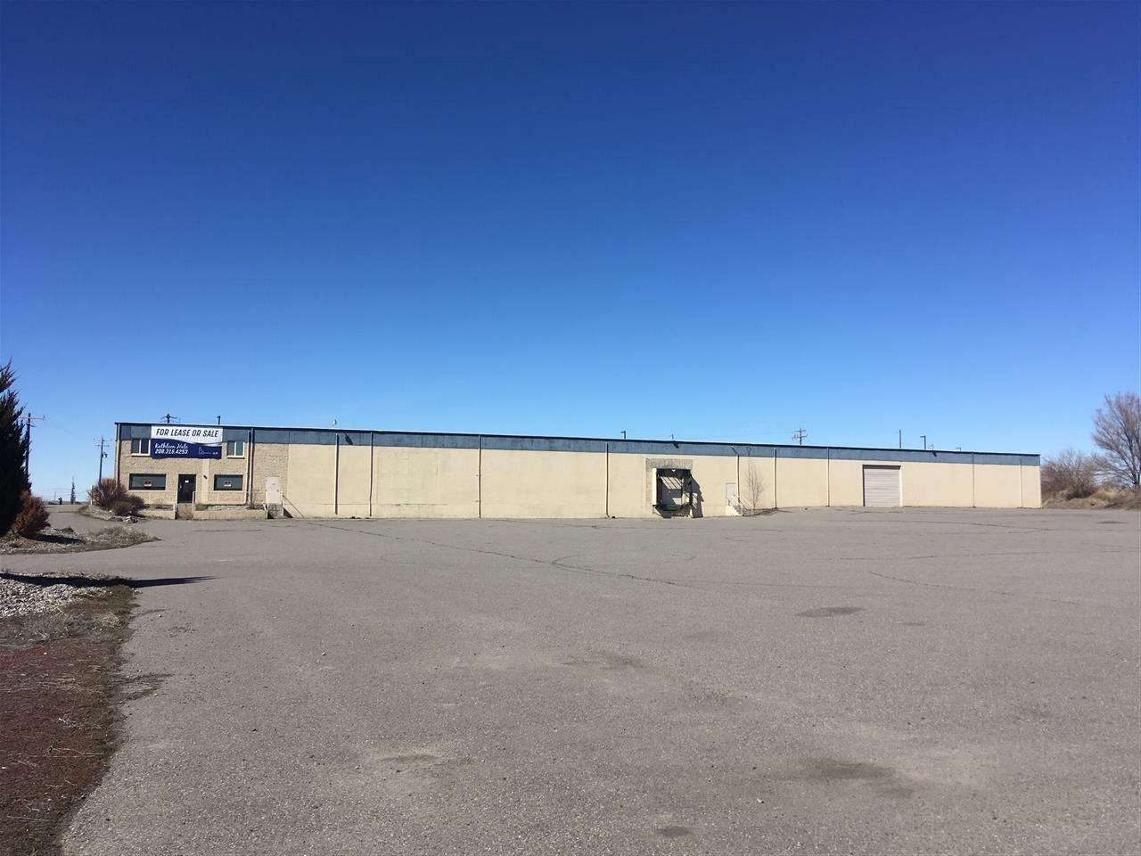 446 Frontage Road N - Photo 1