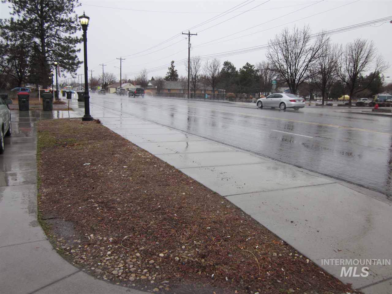 1508 Meridian Rd - Photo 1