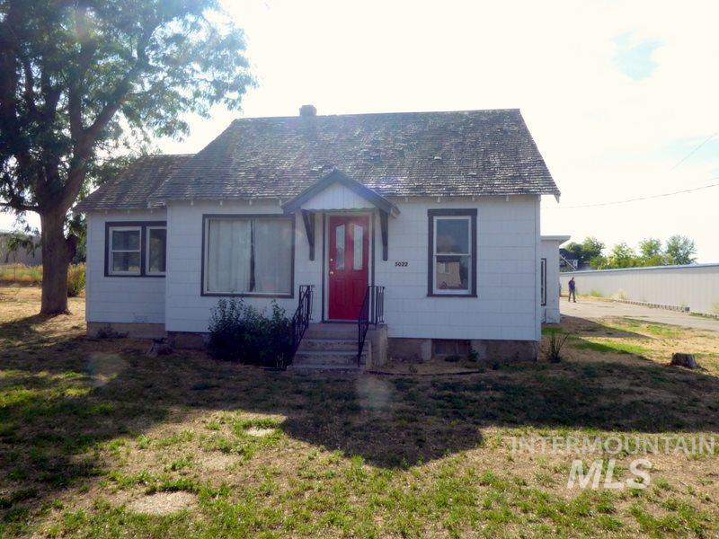 5022 10th Ave - Photo 1