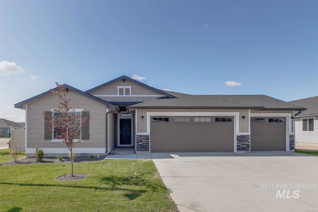 5385 Maplestone Ave - Photo 1