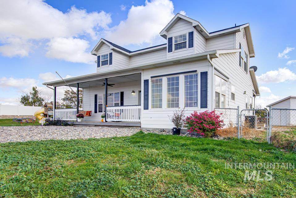 5373 Elmore Rd - Photo 1