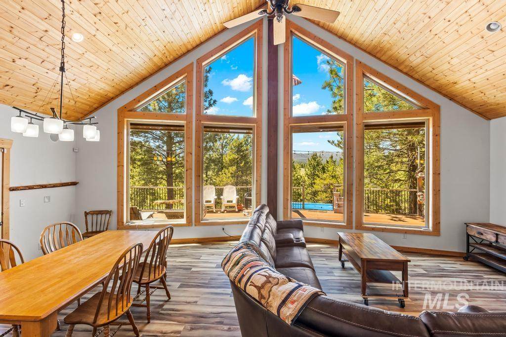 10389 Gamann Dr - Photo 1