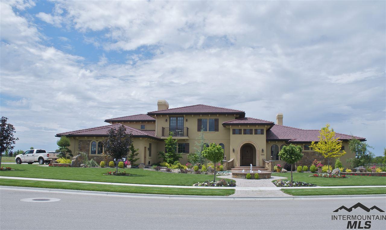 1905 N Valle Bello Wy - Photo 1