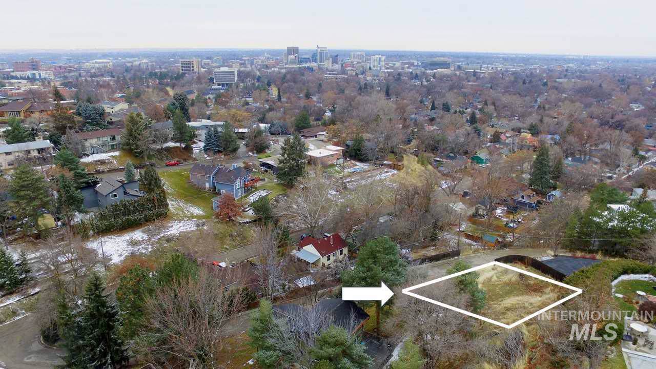 245 W Skylark Drive - Photo 1