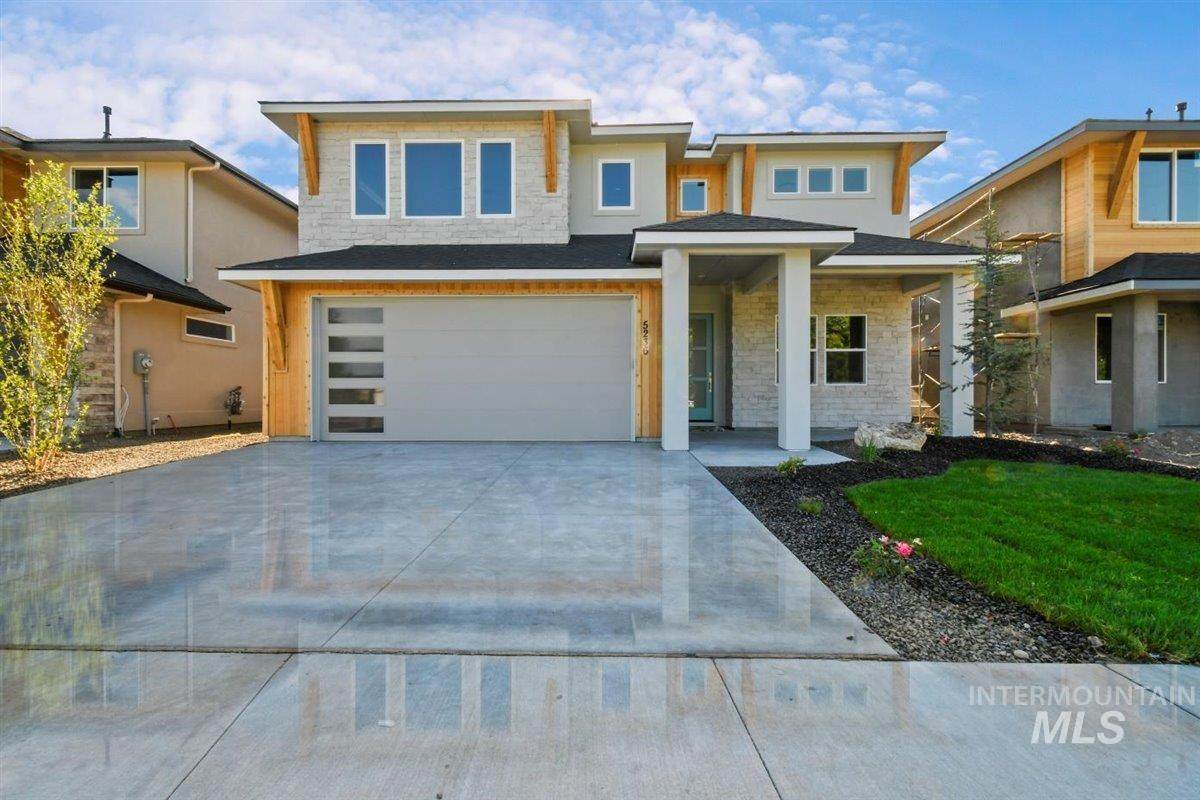 5208 Cengotita Avenue - Photo 1