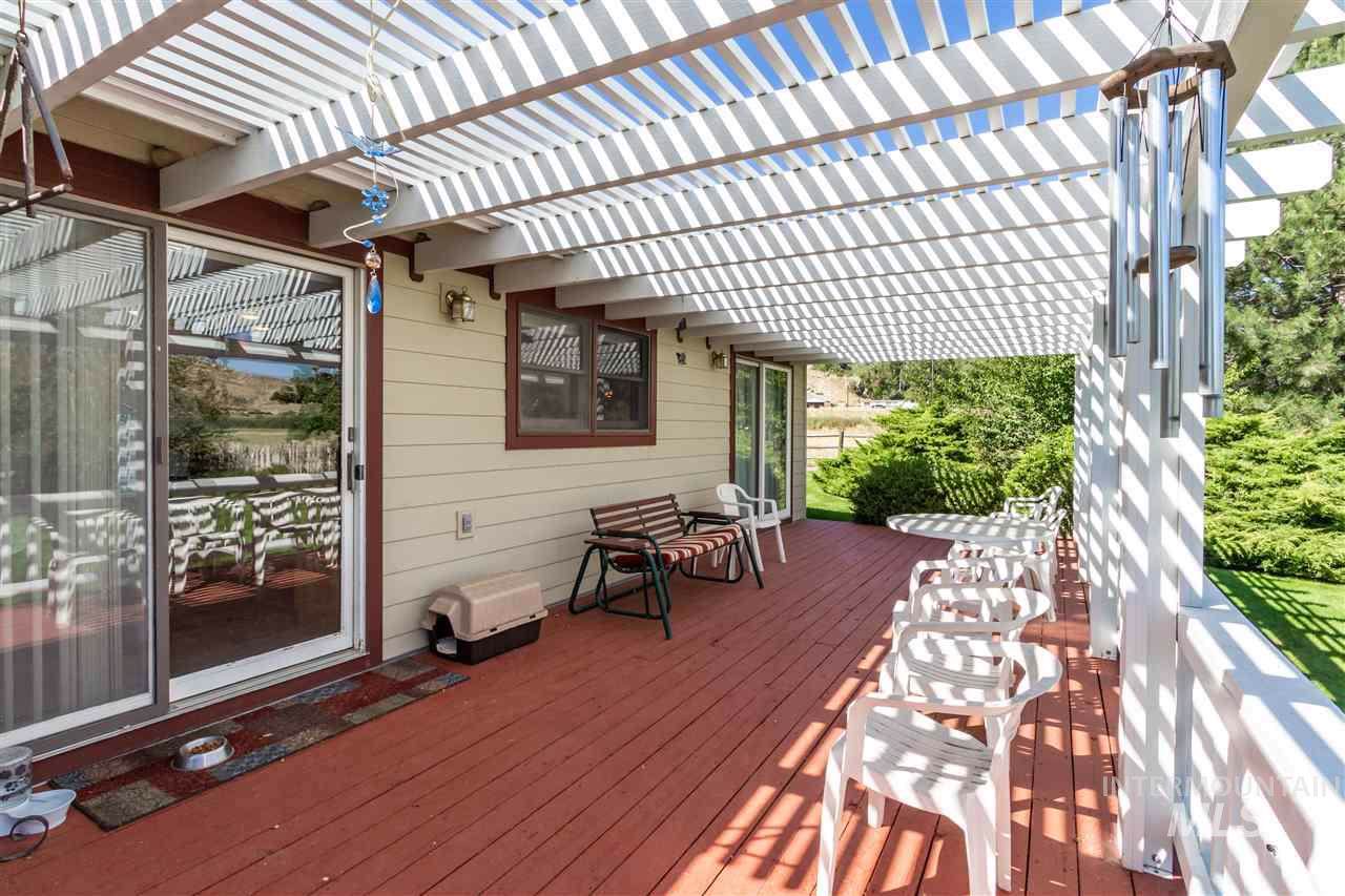 2723 Black Canyon Hwy - Photo 1