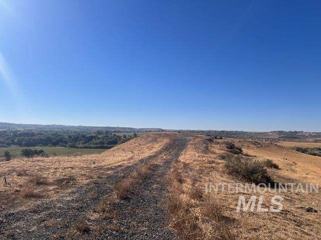 4504 Snake River Mesa Rd - Photo 1