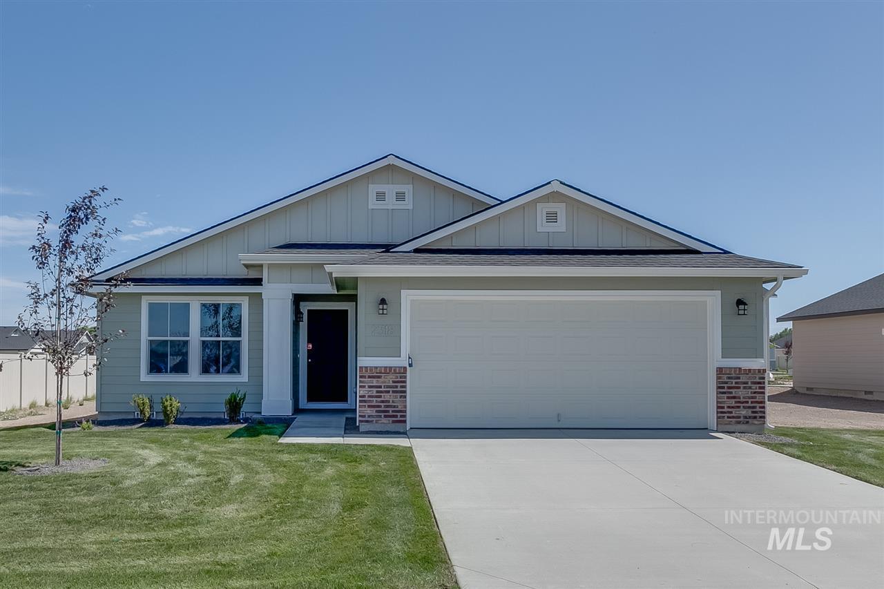 2318 Spike Ave - Photo 1