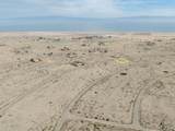 1071 Sea Wind Ave - Photo 4