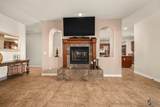 1050 Glenwood Dr - Photo 5