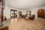 1050 Glenwood Dr - Photo 6