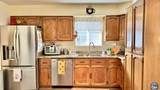305 E St - Photo 7