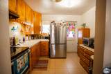 521 E St - Photo 10