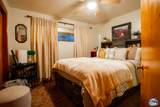 521 E St - Photo 16