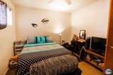 521 E St - Photo 21