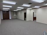 656 State St - Photo 3