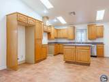 8033 International Blvd - Photo 16