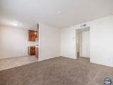 1061 El Centro Ave - Photo 3