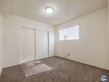 1061 El Centro Ave - Photo 7