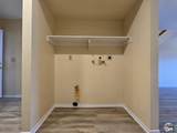 1038 8th St - Photo 6