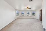 1023 Crestview Dr - Photo 41