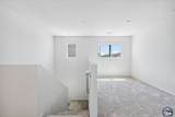 685 Linda Vista St - Photo 17