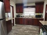 154 C St - Photo 4