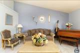 556 Apolonia Dr - Photo 2