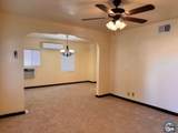 124 C St - Photo 9
