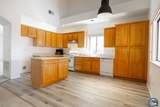 999 Manzanita Dr - Photo 9