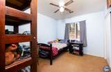 1050 J - Photo 11