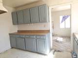 312 Giles Ave - Photo 3