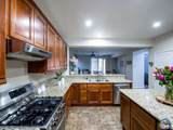 2664 Oasis St - Photo 8