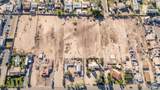 1213 C N Perry Rd - Photo 4