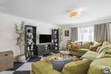 2401 Damian St - Photo 11