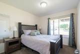 2330 Wensley Ave - Photo 13