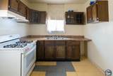 922 3rd St - Photo 3