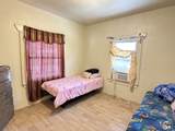 922 3rd St - Photo 4
