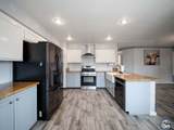 1013 Zapata St - Photo 6