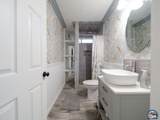 1013 Zapata St - Photo 8