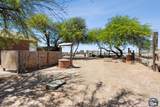 6585 Corn Rd - Photo 18
