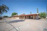 1674 I St - Photo 2