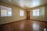 1674 I St - Photo 8