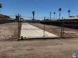 1165 Main St - Photo 4