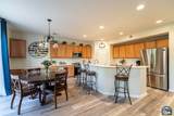 687 Jewel St - Photo 11