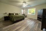 687 Jewel St - Photo 20
